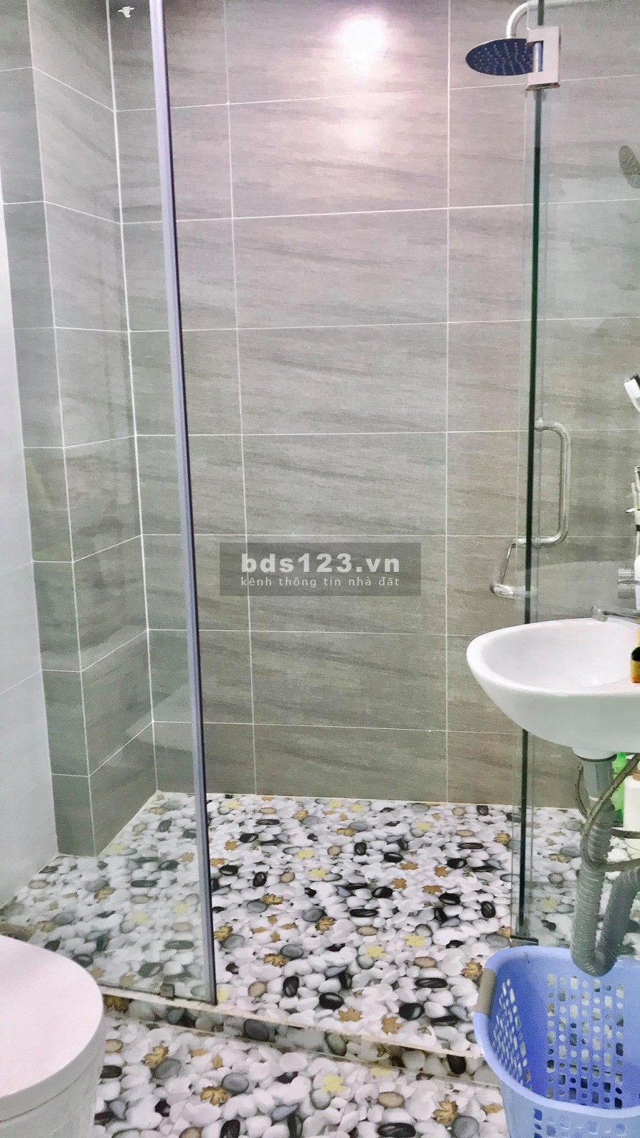 Bán gấp nhà Nguyễn Thượng Hiền, F.5, Bình Thạnh, dt 36m2, giá 4.85 tỷ