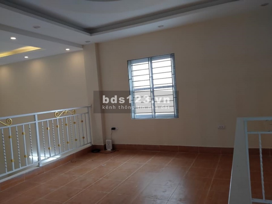 Bán nhà Phú Lương, Hà Đông, 51m, 2 tầng, mt 5m, giá 1.6 tỷ, ngõ thông rộng SH quay đầu