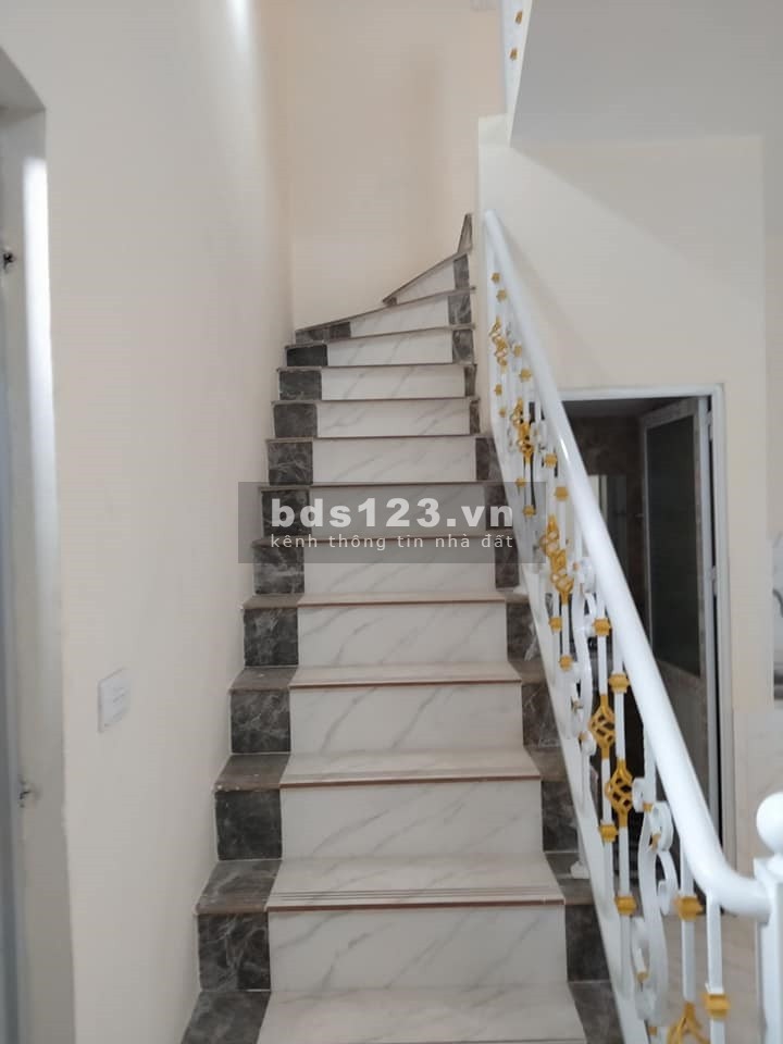 Bán nhà Phú Lương, Hà Đông, 51m, 2 tầng, mt 5m, giá 1.6 tỷ, ngõ thông rộng SH quay đầu