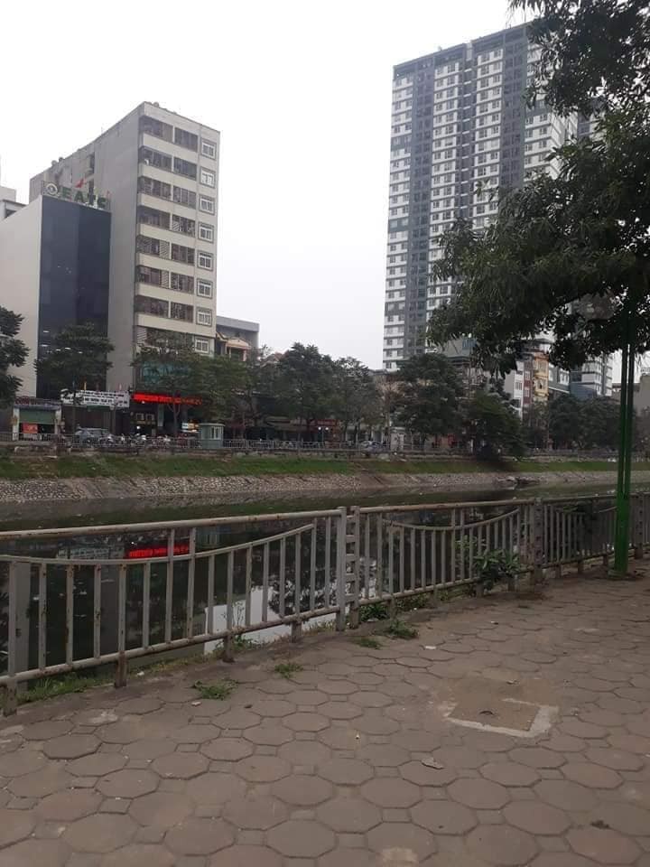 Bán nhà mặt phố khương Đình 120m2/13,5 tỷ. đắc địa kinh doanh tuyệt hảo, 2 vỉ hè rộng