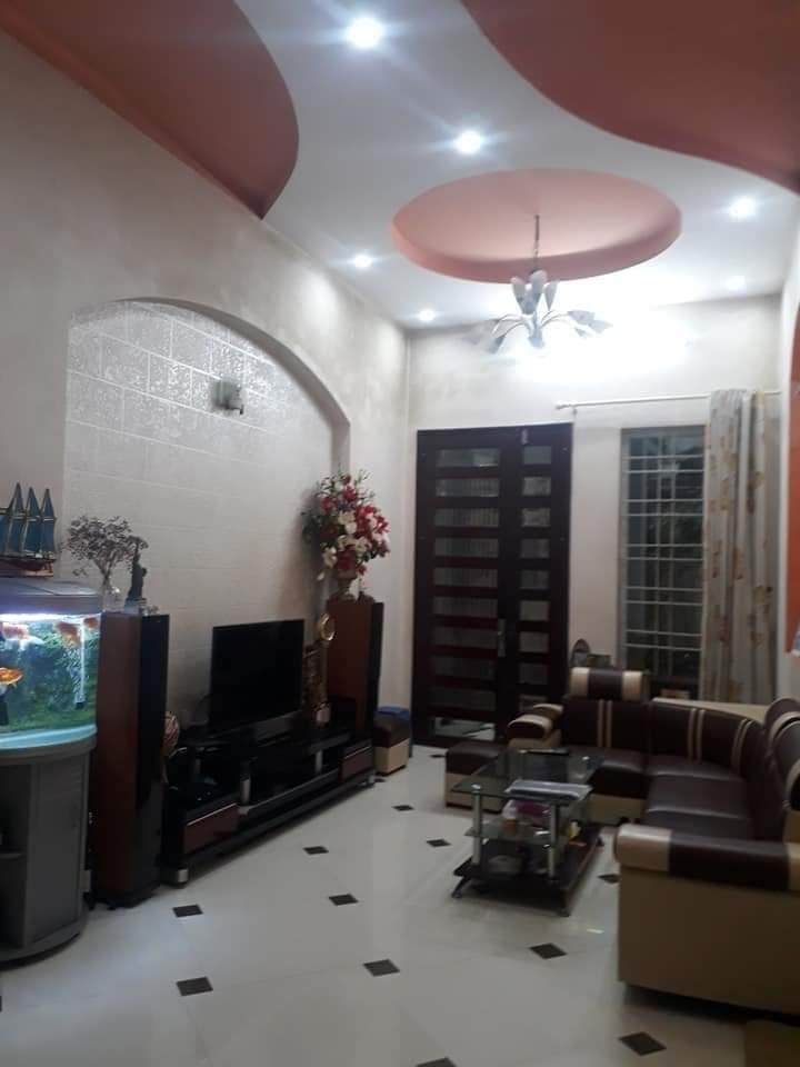 Bán nhà mặt phố khương Đình 120m2/13,5 tỷ. đắc địa kinh doanh tuyệt hảo, 2 vỉ hè rộng