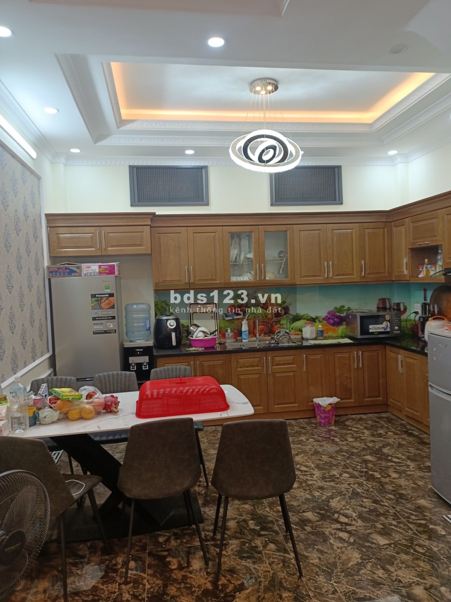 TUYỆT PHẨM! Nhà phố Tân Thụy, Long Biên 84m2x5T full nội thất, ô tô quay đầu, 6.2 tỷ