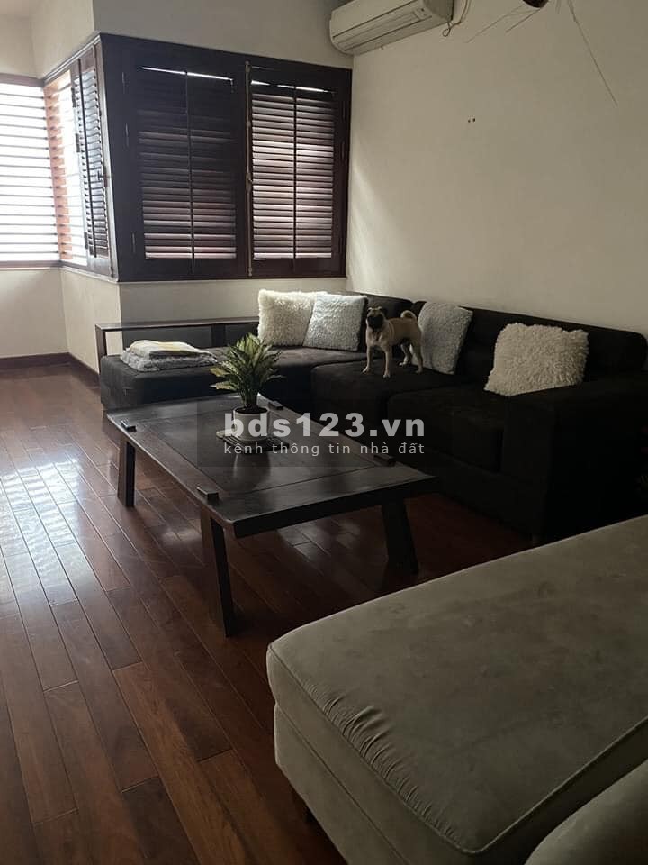 NHÀ ĐẸP BỒ ĐỀ, CÁCH HỒ VÀI BƯỚC CHÂN, 54m, 5 tầng, MT 6m, nội thất tây Âu, 5.56 tỷ