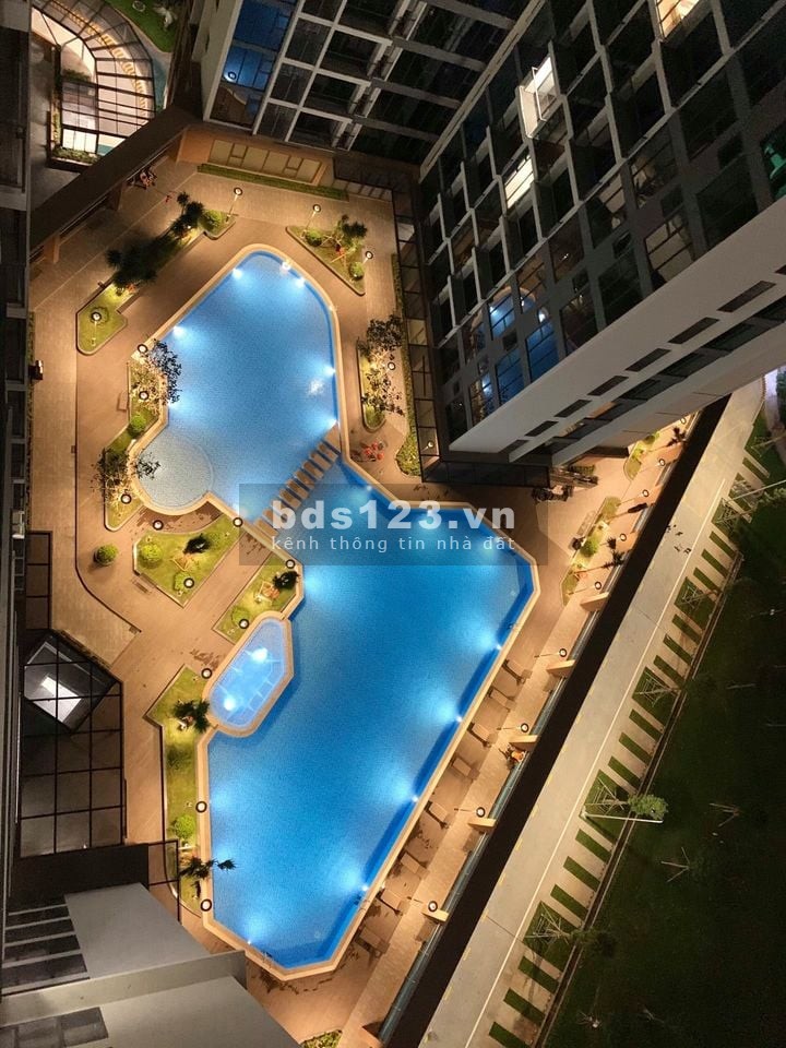 Cho thuê căn góc, 2PN, Eco Green Sài Gòn, Diện tích 72 m2, Giá thuê 10 Tr/th, View sông và Bitexco