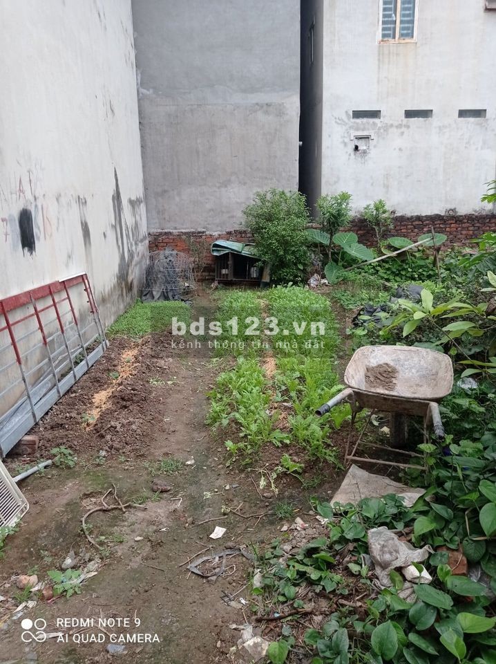 Bán gấp mảnh đất TỔ 8 huyền kỳ dt 42m2 LH: 0967108196