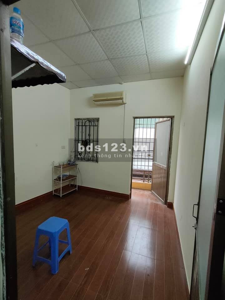 SIÊU PHẨM HỮU LÊ HỮU HÒA THANH TRÌ Ô TÔ ĐỖ CỬA GIÁ TRÊN 1 TỶ