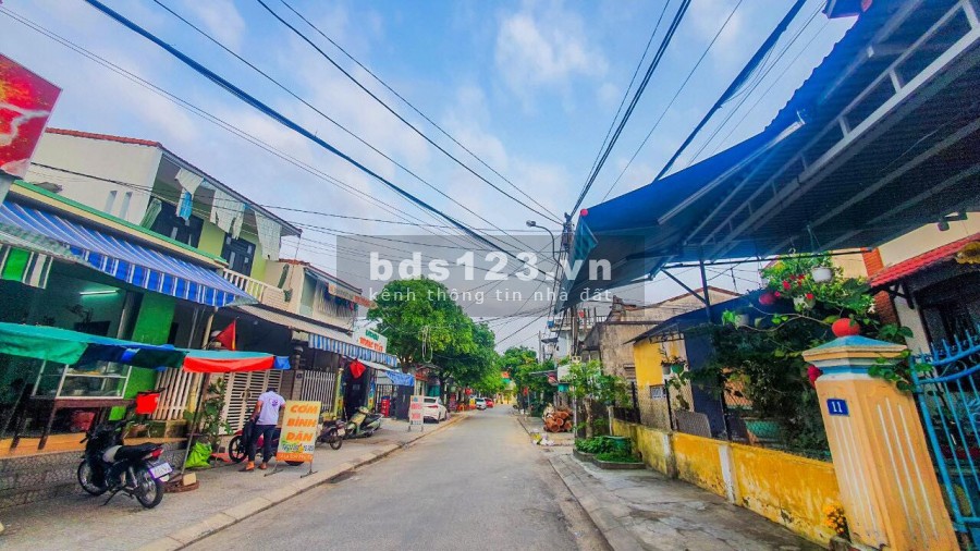 BÁN ĐẤT TẶNG NHÀ 3 MẶT TIỀN ĐƯỜNG LA SƠN PHU TỬ GIÁ CHỈ 21.X TRIỆU M2