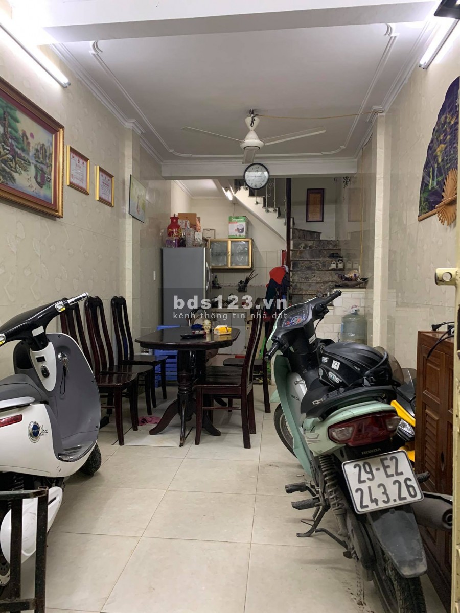 Nhà đẹp phố Tôn Đức Thắng- Văn Chương, 30m2 *6T, gần phố, giá 2,85 tỷ