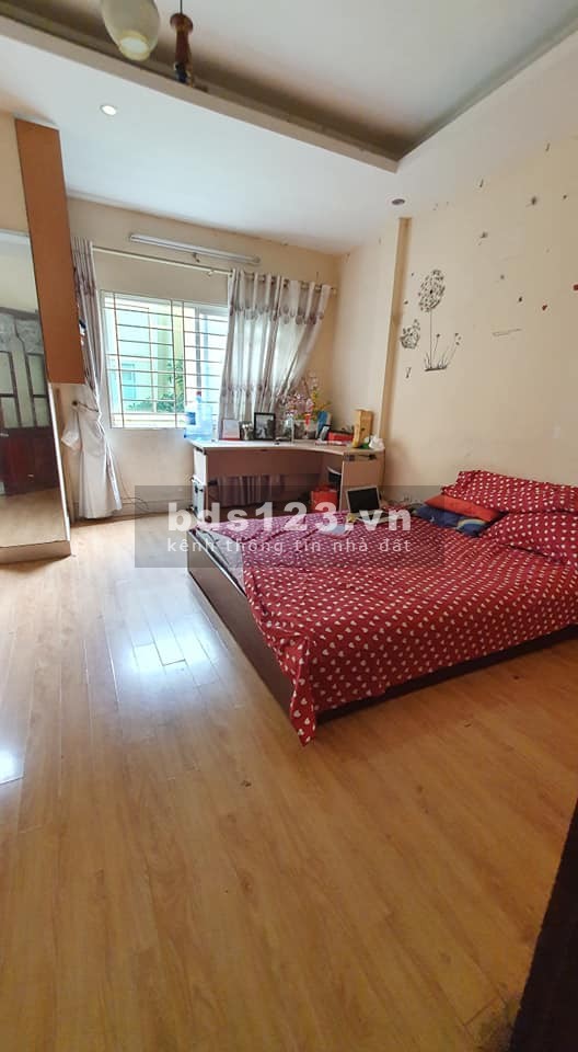 Bán nhà Hồ Tùng Mậu 35m2 x 5 tầng, Giá chỉ hơn 2 tỷ.