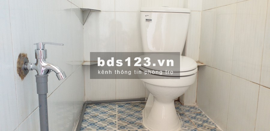 Cho thuê phòng trọ có gác Bùi Văn Ba, Q7, TP HCM