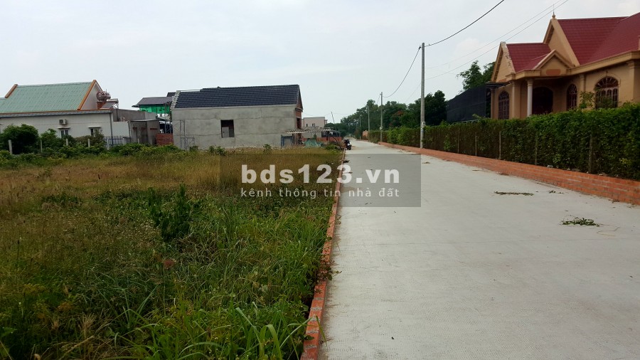 Bán lô đất Hồ Tràm 222m2, 3,39 tỷ, ngân hàng cho vay thẳng 2,5 tỷ cách biển 1km, xây biệt thự vip