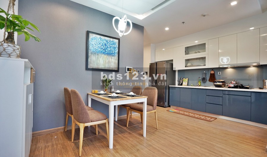 Chính Chủ Cho Thuê CCCC Vinhomes Metropolis 29 Liễu Giai 2 PN Diện Tích 82m2 Full Đồ Nhập Khẩu View Cực Đẹp LH 0915436246