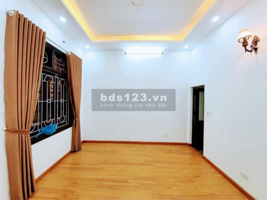 LƯƠNG KHÁNH THIỆN NHÀ MỚI Ở LUÔN GẦN PHỐ Ô TÔ ĐỖ CỬA NGÕ THÔNG