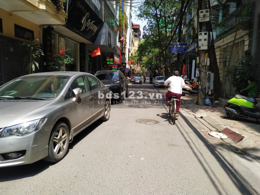 CHỈ NHỈNH 9 TỶ CÓ NGAY NHÀ THÁI HÀ - Ô TÔ VỈA HÈ KINH DOANH ĐẸP NHẤT LH 0977047719