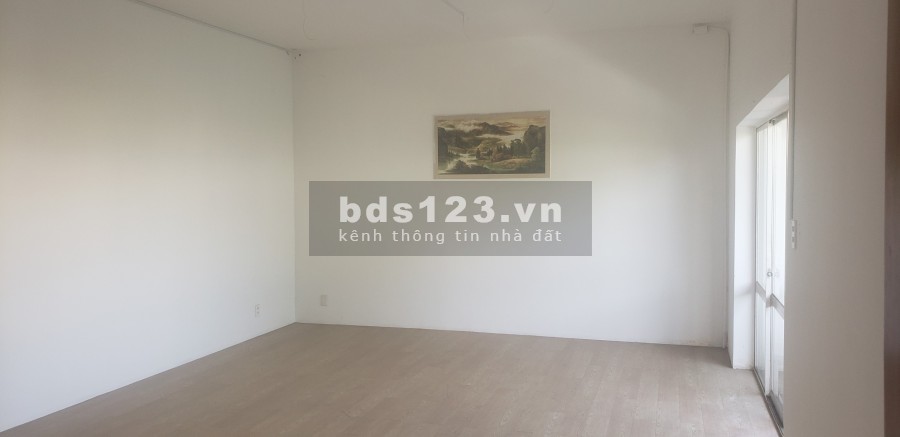 Mặt bằng lầu 2, 3, 4 mặt tiền Lý Thường Kiệt Q.11