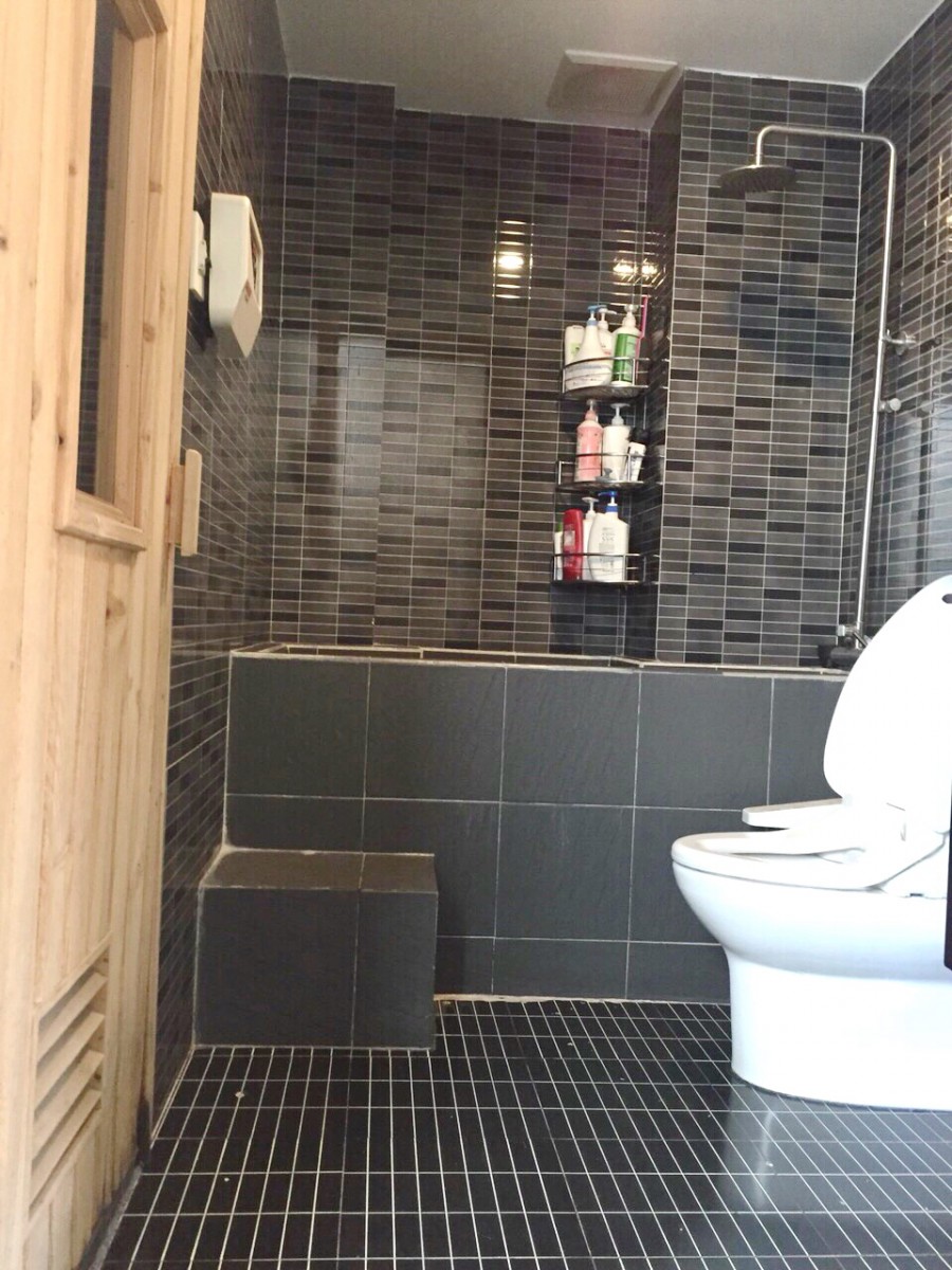 Nhà (49m2/lửng/3Lầu) căn góc HXH Âu Dương Lân P3 Q8