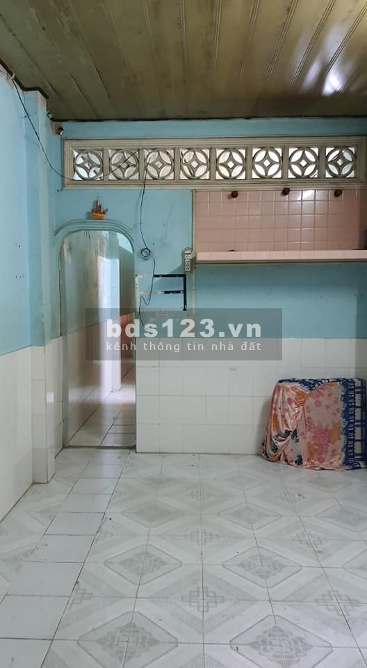 Chỉ 5.1 tỷ Gần Vòng Xay Ngã Bảy Quận 10 dt 46m2. Hẻm xe hơi