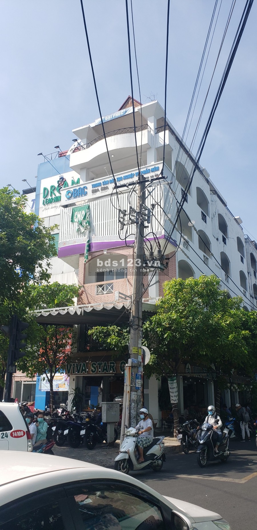 Mặt bằng lầu 2, 3, 4 mặt tiền Lý Thường Kiệt Q.11