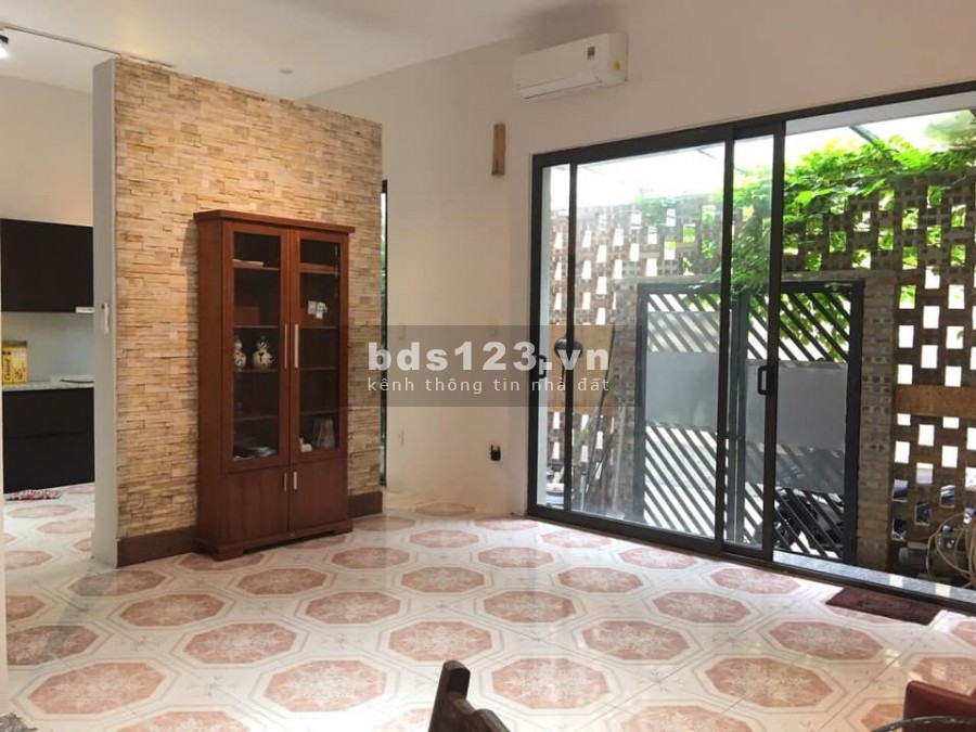Bán nhà Phố Trịnh Công Sơn, ô tô, kinh doanh, 75m2 x 3T, MT 9m, 14.2 tỷ.
