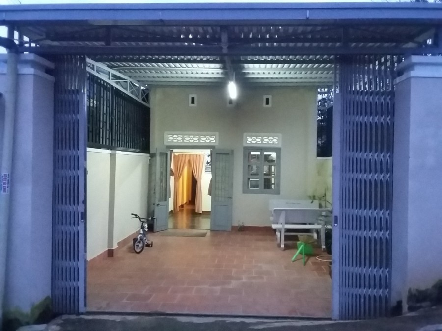 BÁN ĐẤT TẶNG NHÀ HOÀNG HOA THÁM VIEW ĐẸP TRƯỚC SAU, PHƯỜNG 10 TP ĐÀ LẠT GIÁ BÁN: 3TỶ 900 TRIỆU THƯƠNG LƯỢNG