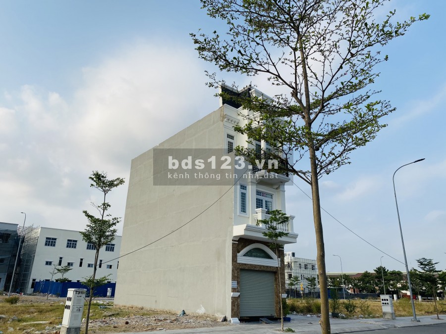Icon Central – giá quá cao vì sao. Liên hệ 0978726139 tìm hiểu nguyên nhân