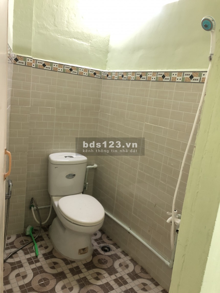 Nhà Thuê 40m2(nở hậu) tại CMT8,P11,Q3