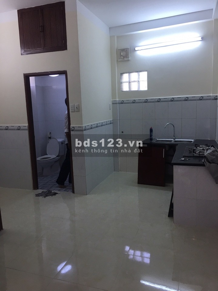 Cho thuê nhà 1 trệt 1 lầu 80m2 Nơ Trang Long, P.11, B.Thạnh
