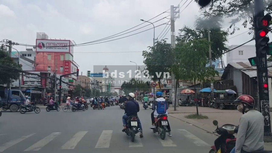 Bán nhà 2 mặt tiền đường phạm hùng kế siêu thị satra Phạm Hùng 14.5 tỷ