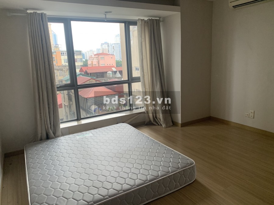 Cho thuê chung cư Sky City Láng Hạ 3 ngủ cơ bản 16 triệu. Lh 0377983070