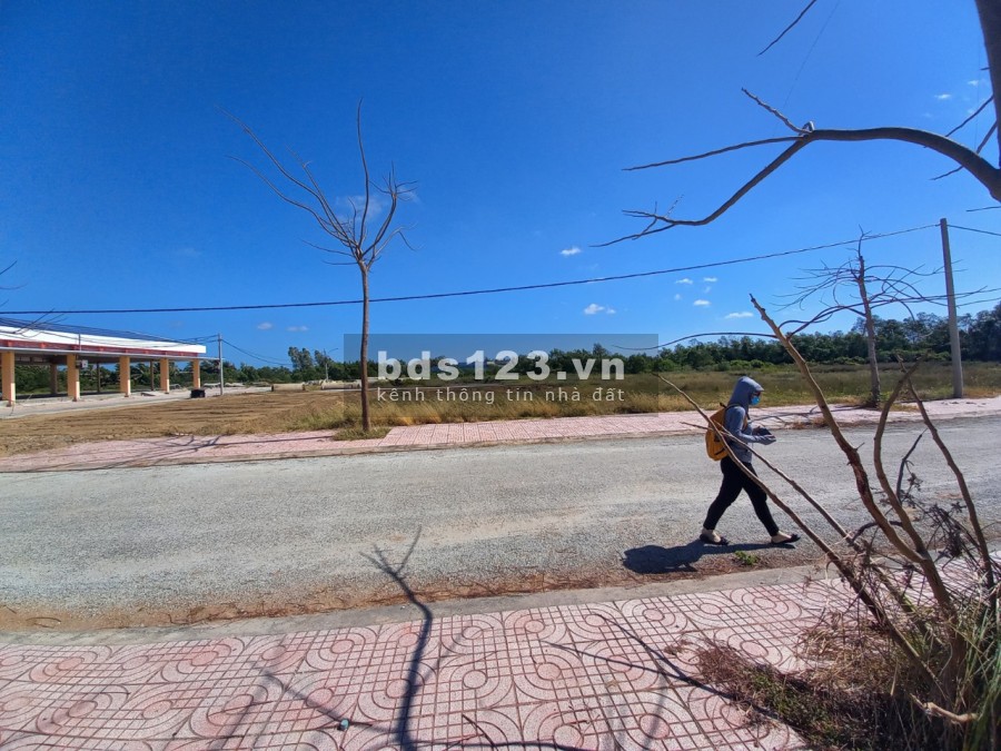 ĐẤT NỀN MẶT TIỀN CHỢ THẠNH PHÚ CENTER