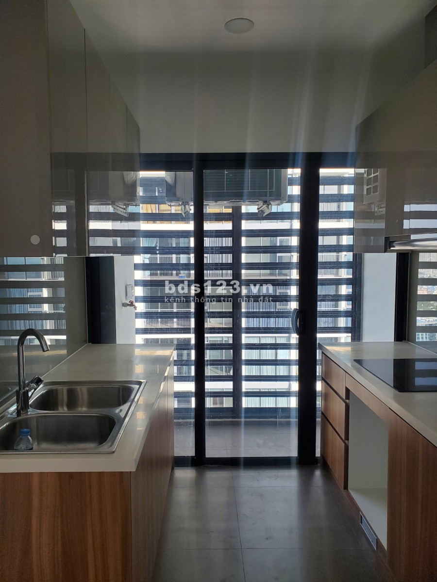 Cho thuê căn góc, 2PN, Eco Green Sài Gòn, Diện tích 72 m2, Giá thuê 10 Tr/th, View sông và Bitexco