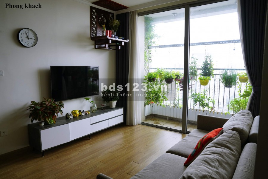 Căn hộ ban công Đông Nam, 2 ngủ, 80m2 tòa A2 Vinhomes Gardenia, giá: 3.3 tỷ, lh: 0967839010