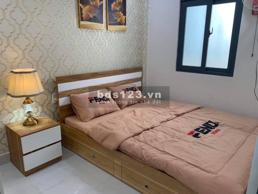 Nhà mặt phố kinh doanh Phạm Văn Đồng, Bình thạnh. Trệt 4 lầu, sổ hồng chính chủ, lh 0909484131