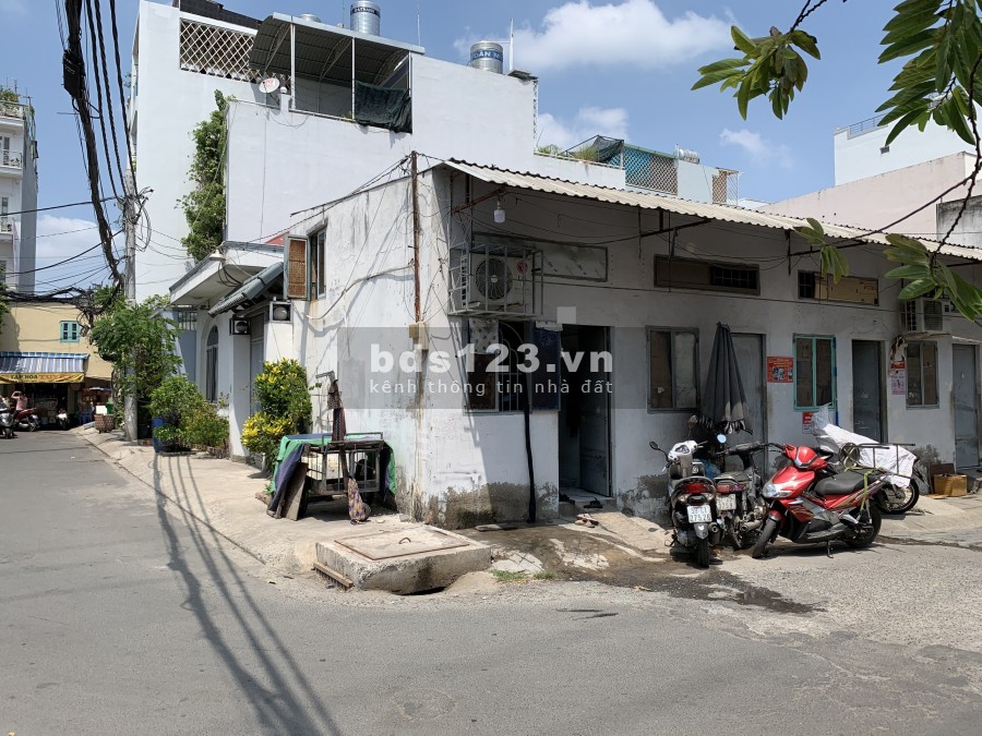 Căn Góc 2 Mặt Tiền DT:16x15m Huỳnh Tân Phát p. Bình Thuận, Quận 7