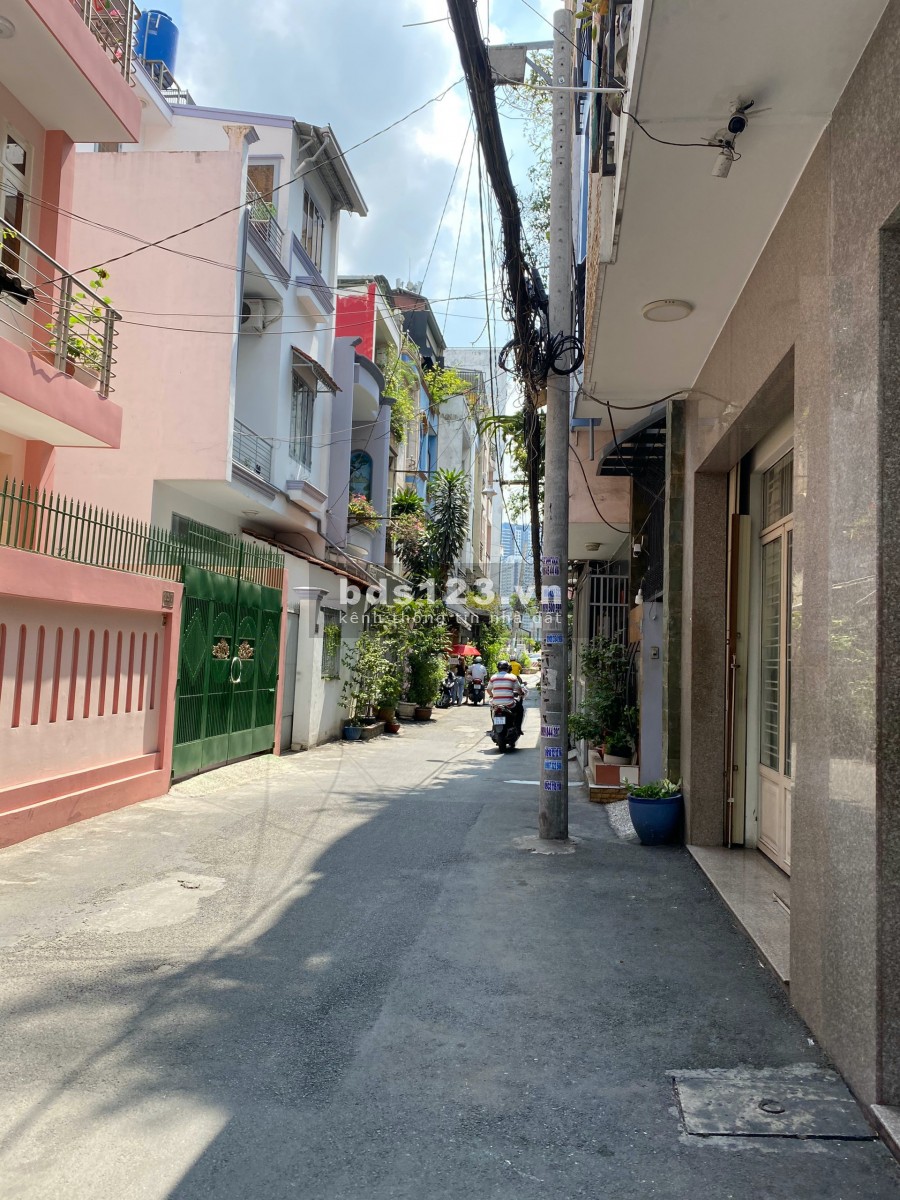 Nhà Phạm Viết Chánh 1T 1Lững 1Lầu ở GĐ KDOL 12Tr/th gần Q.1