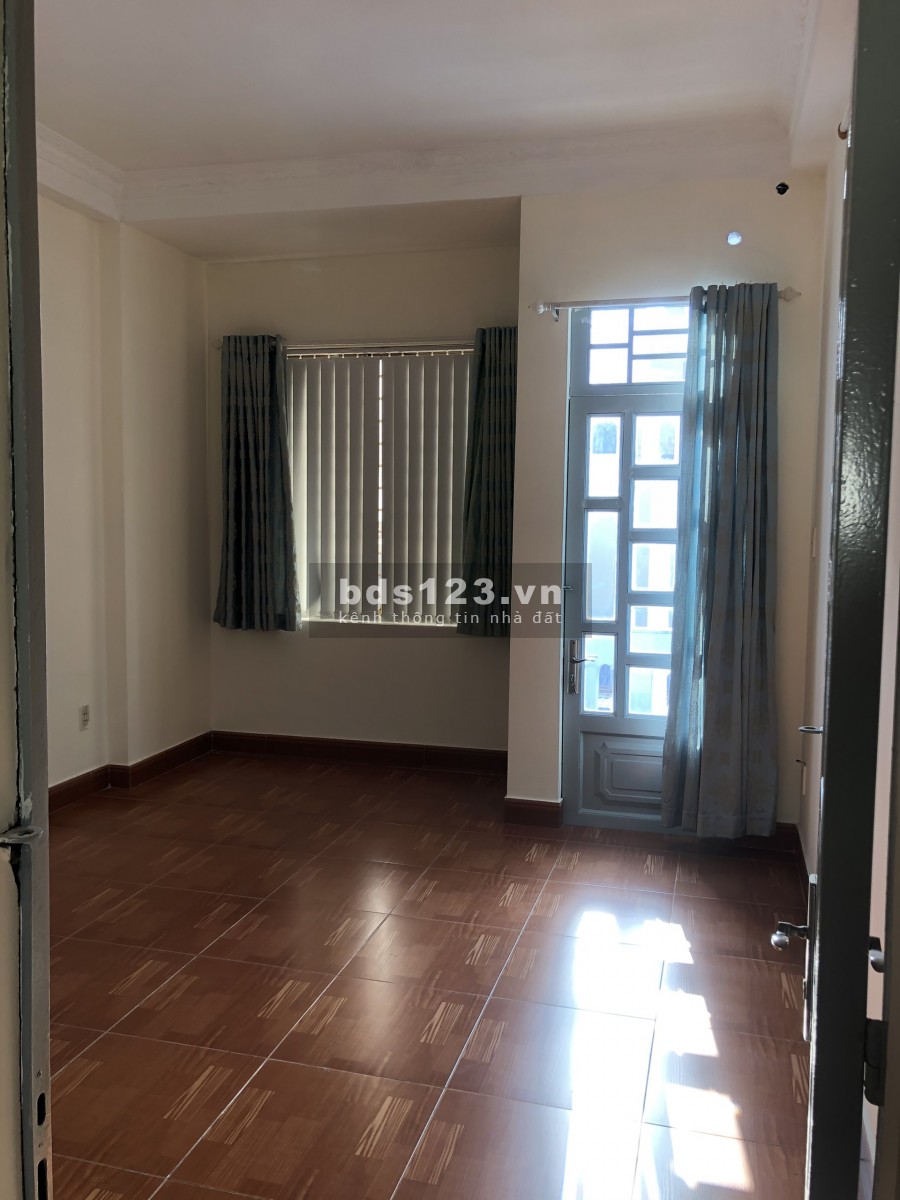 Nhà Phạm Viết Chánh 1T 1Lững 1Lầu ở GĐ KDOL 12Tr/th gần Q.1