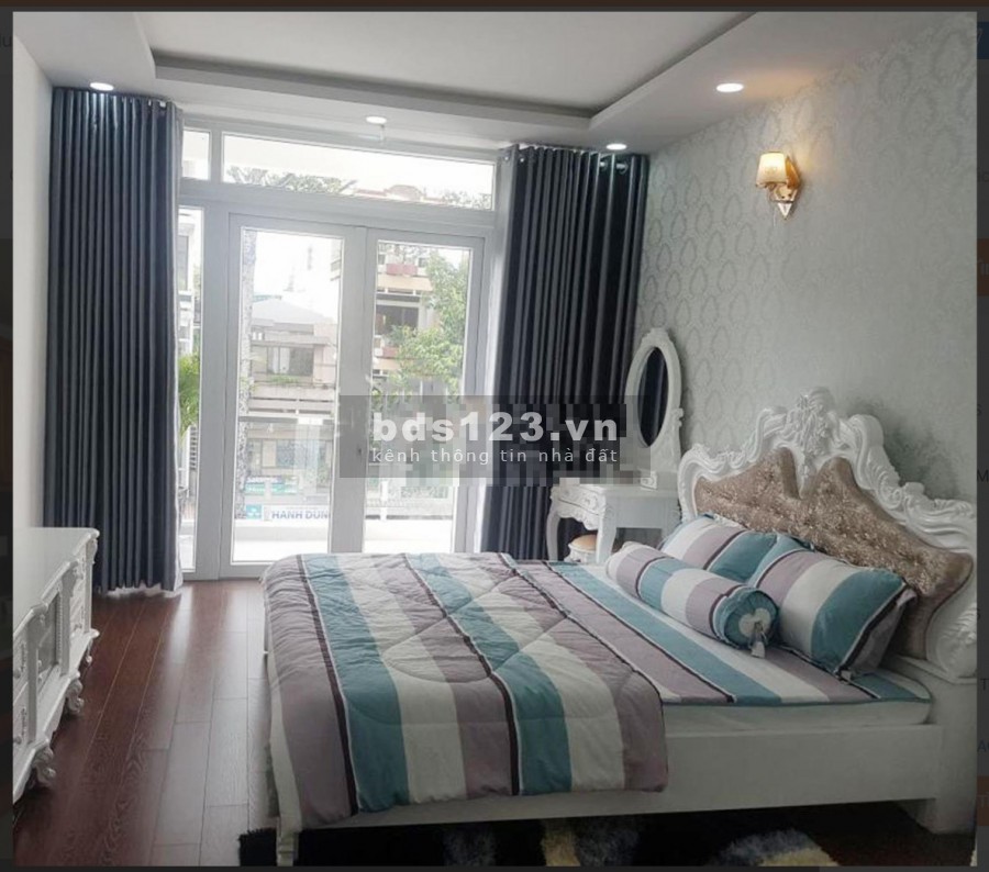 Nhà NguyênCăn MT Đường 3/2 Q.11 - DT 3.7x14M, 8PN giá 32tr