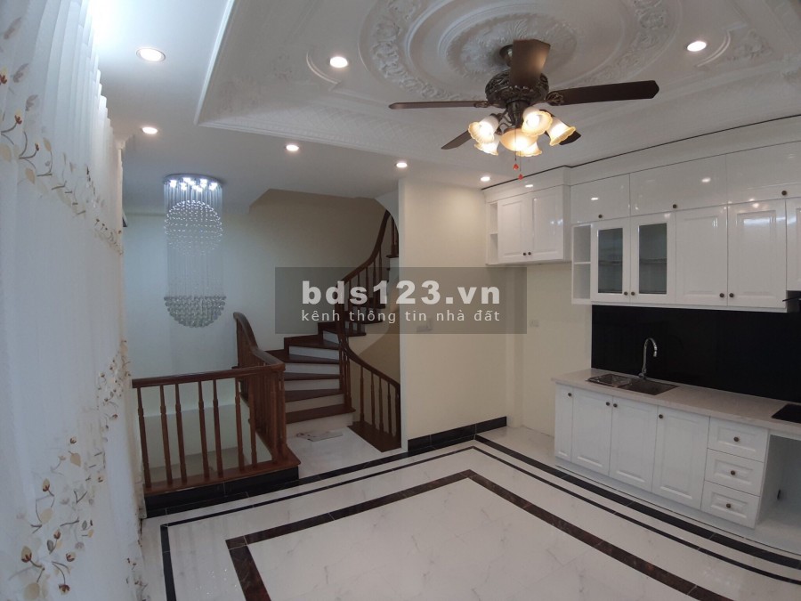 Sống Đẳng Cấp, Phố Sài Đồng Long Biên, 34m2 MTx4.5m 5T