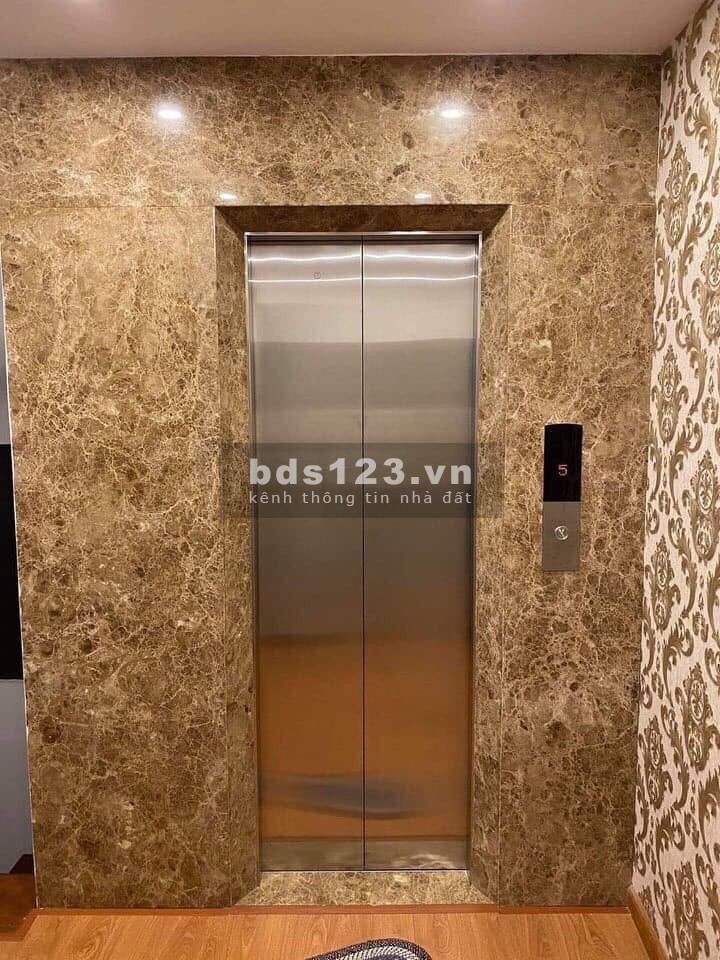 Bán đất xây building mặt phố Nguyễn Trãi 160m2, mặt tiền 8m, giá 38 tỷ