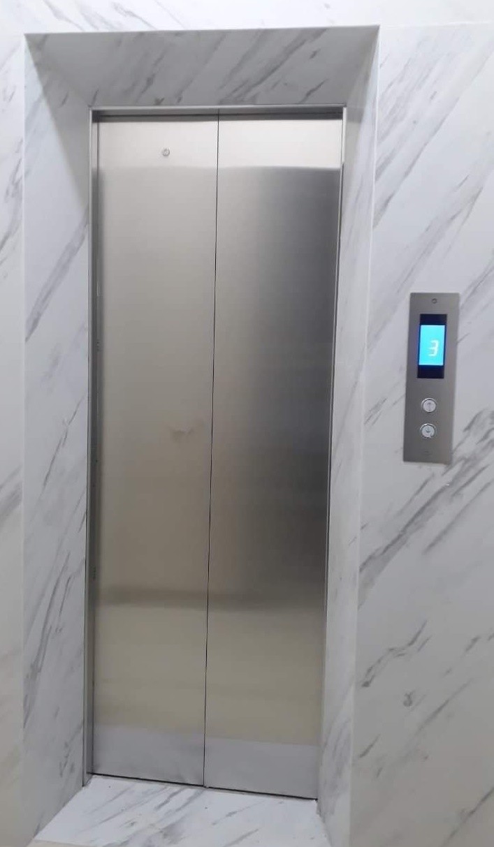 Cần bán gấp tòa CCMN 95m 7 tầng thang máy gần Đại Học Kinh Tế Quốc Dân