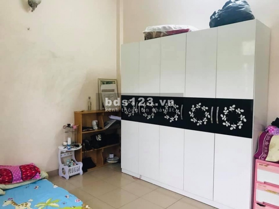 NHÀ VĂN QUÁN NGÕ THOÁNG RỘNG GẦN Ô TÔ SỔ HOA HẬU HƯỞNG TRỌN TIỆN ÍCH KĐT VĂN QUÁN