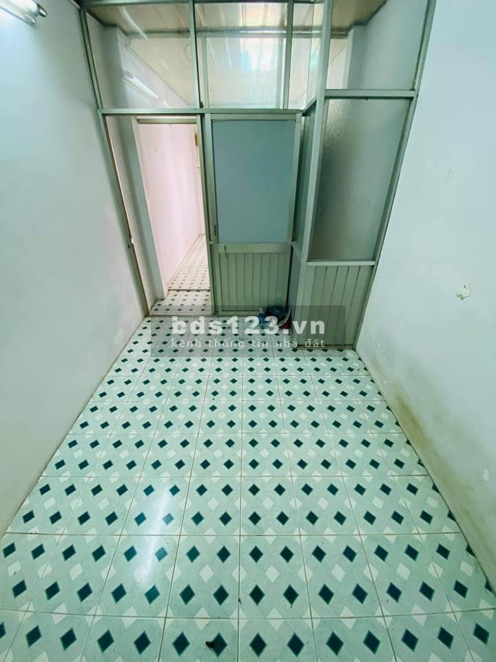 Chỉ 1 tỷ 65 có ngay nhà Trung tâm Quận Bình Thạnh, không quy hoạch, lộ giới