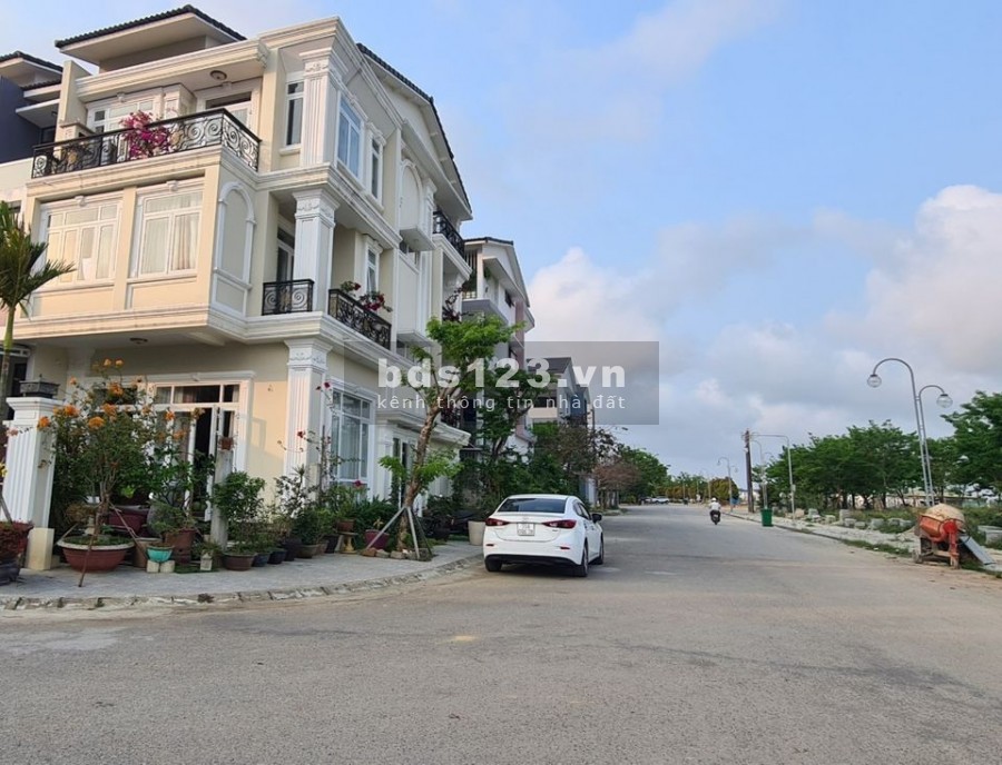 Sở hữu nhà 4 tầng Hoàng Quốc Việt chỉ với 2 tỷ - giá cực tốt trong con sốt nhà đất Huế !!!