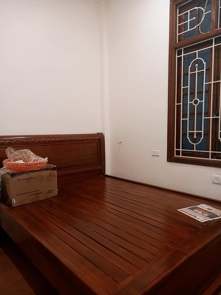 BÁN NHÀ ĐẸP KHƯƠNG ĐÌNH GARA Ô TÔ FULL NỘI THẤT TIỆN ÍCH 40M2/7 TỶ 5 TẦNG