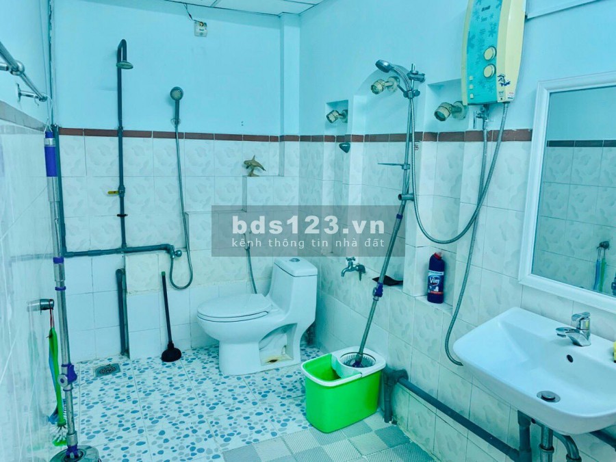 BÁN GẤP NHÀ GÒ DẦU, TÂN PHÚ, 30m2 SIÊU ĐẸP, GIÁ CHỈ 2.8 TỶ