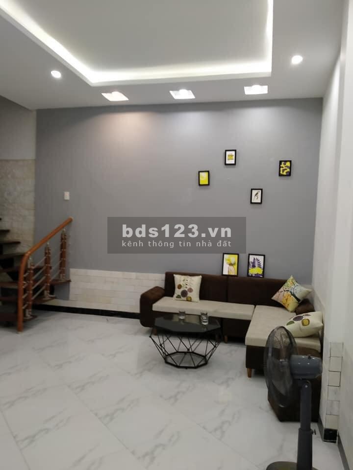 NHÀ ĐẸP HOÀNG MAI. 44M2 X 5 4 TẦNG, CÁCH MẶT PHỐ 20M. GIÁ TỤT QUẦN NHANH TAY THÌ CÒN