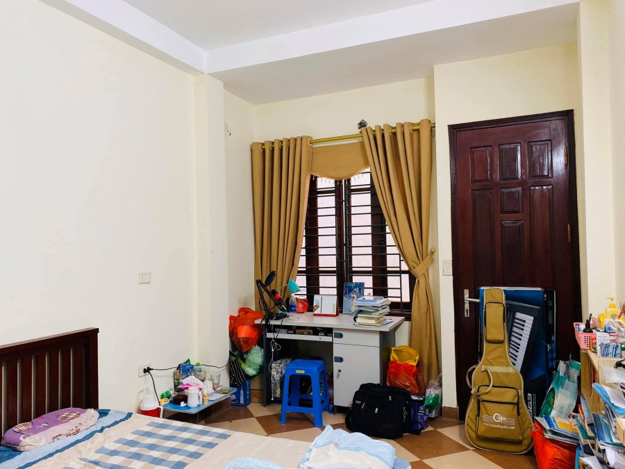 Nhà Đẹp Nguyễn Chí Thanh 30m2 x 5 Tầng Chỉ 3.3 Tỷ.
