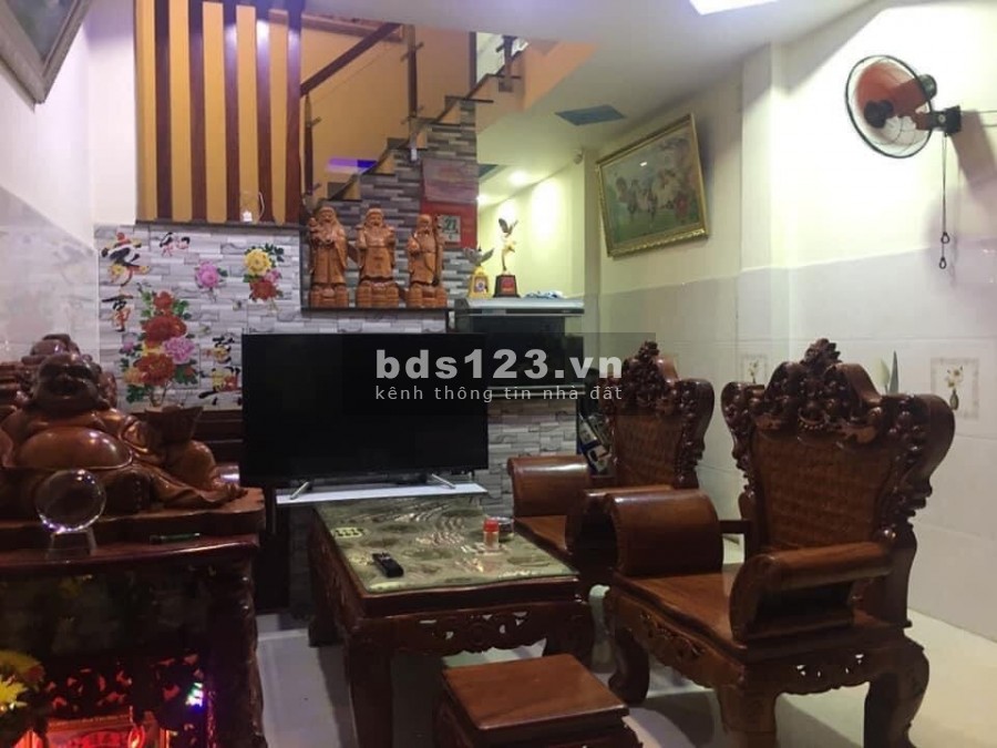 QÚA ĐẸP nhà Lạc Long Quân- P.10 Tân Bình- 48m chỉ 5 tỷ 95 bán