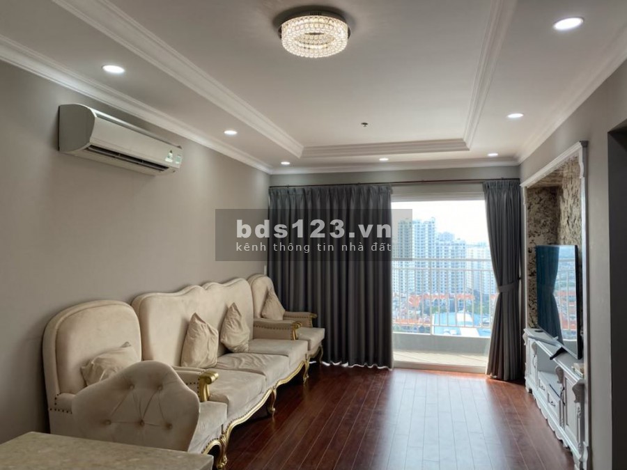 Cho thuê 2PN Sunrise City, Quận 7 nội thất châu Âu xịn giá 20 triệu