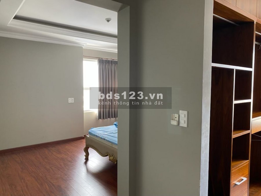 Cho thuê 2PN Sunrise City, Quận 7 nội thất châu Âu xịn giá 20 triệu
